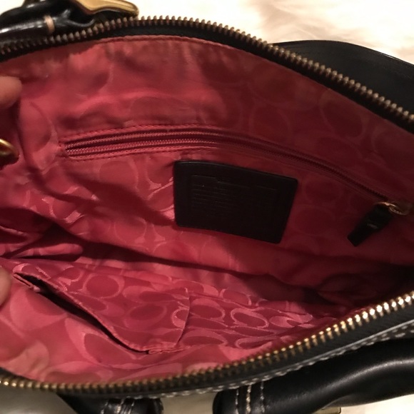 🌸✨COACH leather shoulder bag ✨🌸 - Picture 2 of 8